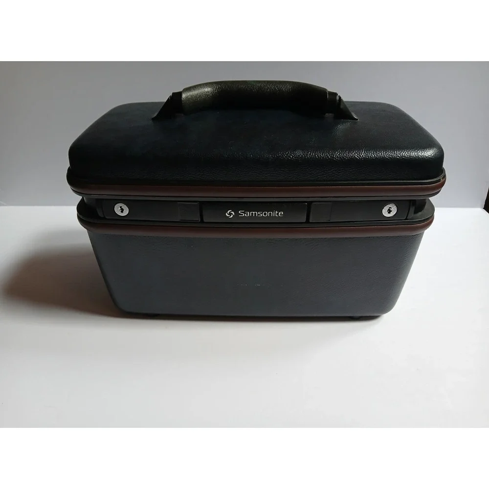 Samsonite vintage train